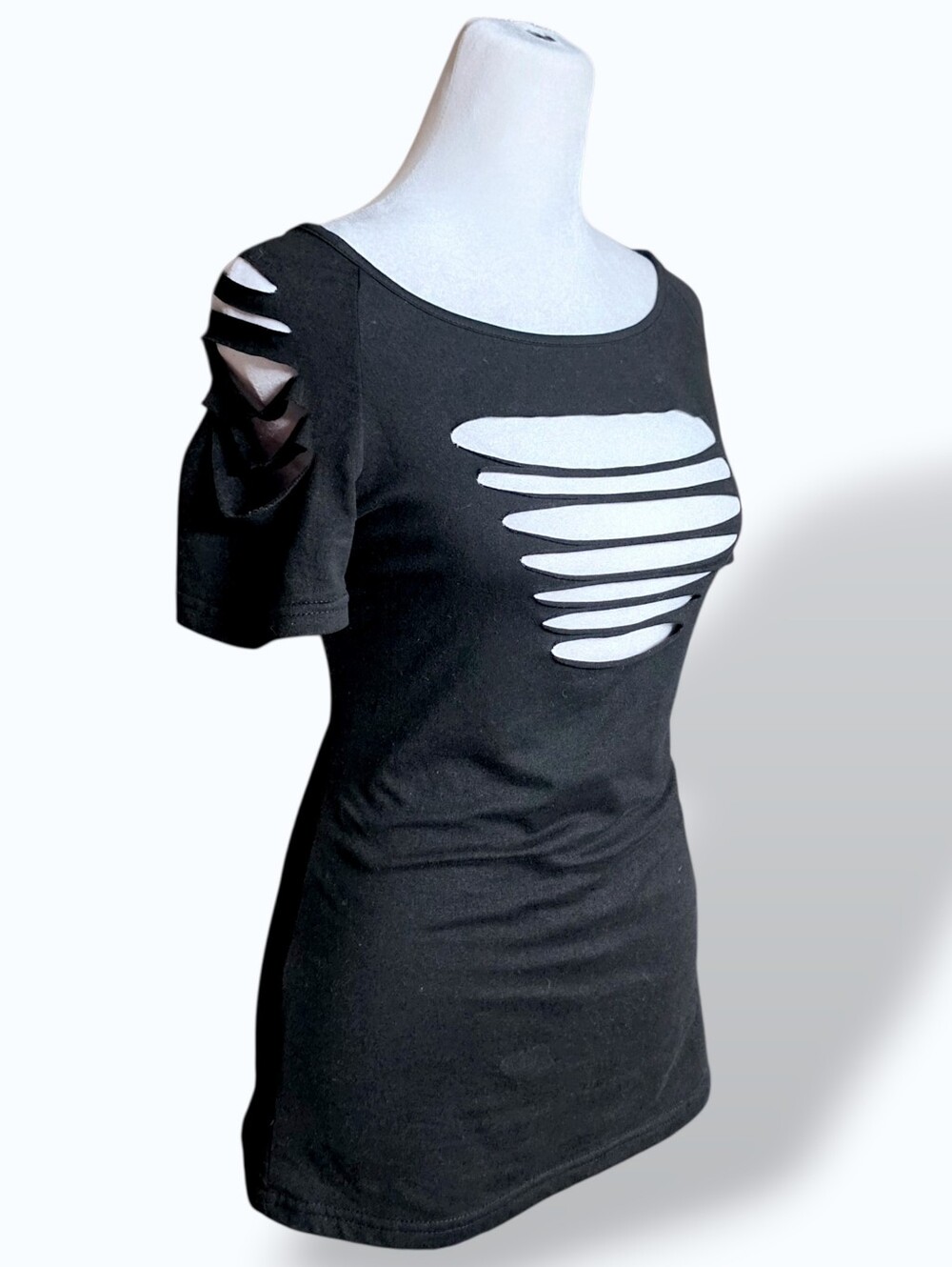 Womens Black Cold Shoulder Lacerated Sleeve Cut Out Hollow Out Slashed Tee Med